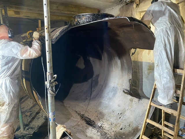 Huber Tankservice bietet Demontagen von Heizöltanks. Referenz 1